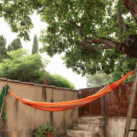 Apres La Sieste Saint-Laurent-des-Arbres Exterior foto